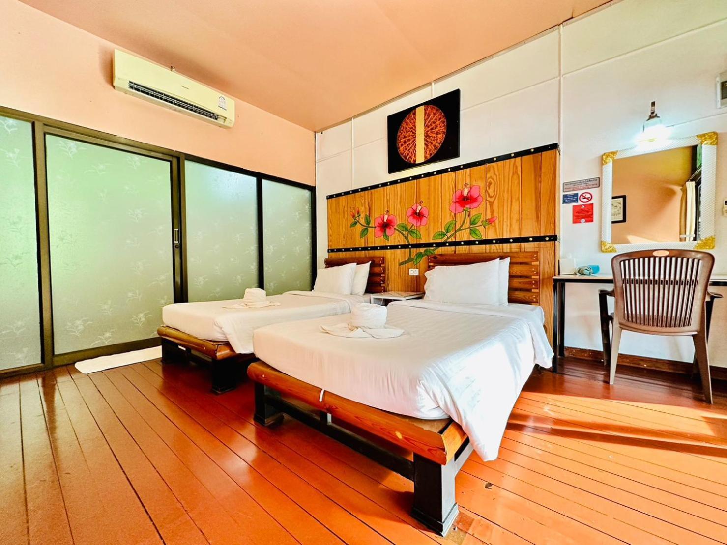 Yoko River Kwai Resort Ban Huai Maenam Noi Esterno foto