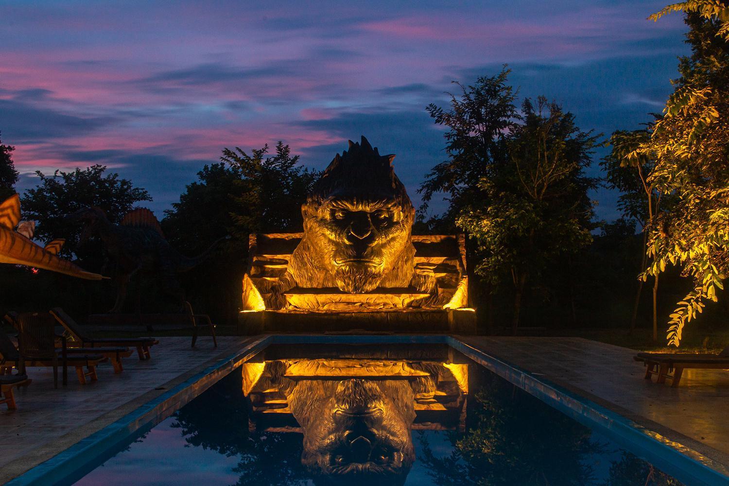 Yoko River Kwai Resort Ban Huai Maenam Noi Esterno foto